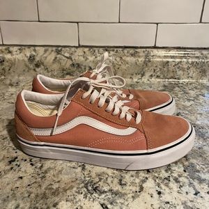 Women’s Rose with suede Vans
